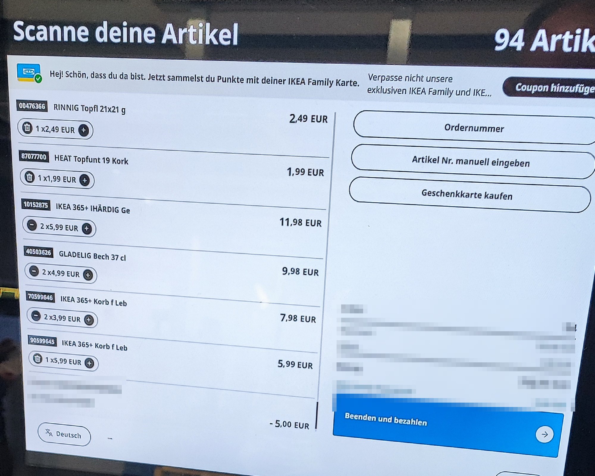 Selbstbedienungskasse bei IKEA mit 94 Artikeln